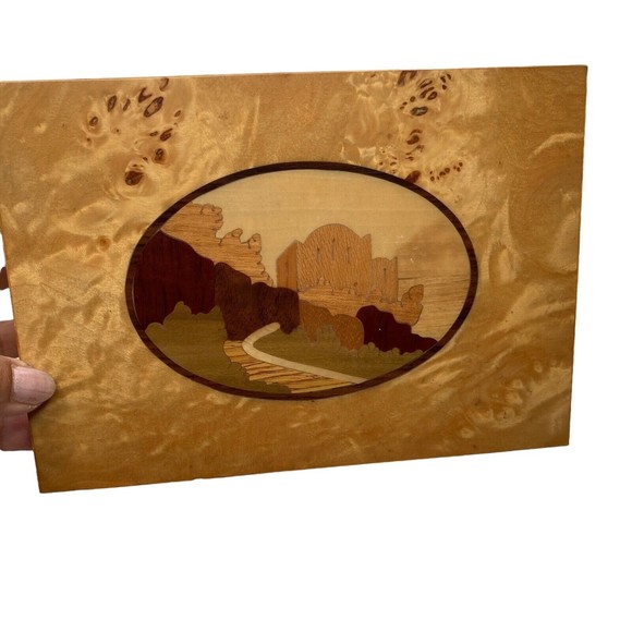 Vintage Wood Inlay Music Box Table Or Jewelry Box with Storage Plays Beautifully - Picture 3 of 12